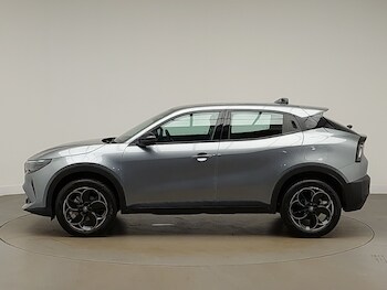 Used Alfa Romeo Junior 2025 for sale - 76543184: Photo