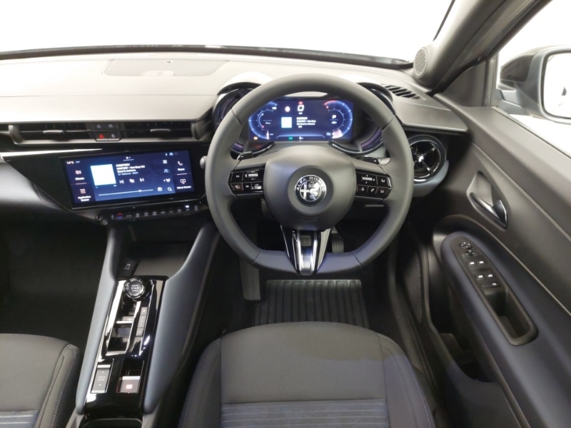 Used Alfa Romeo Junior 2025 for sale - 76543184: Photo 7