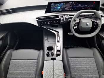 Used Peugeot 5008 2025 for sale - 75305511: Photo