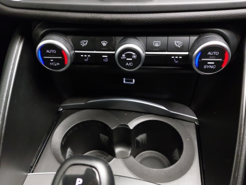 Used Alfa Romeo Giulia 2019 for sale - 76816031: Photo 17