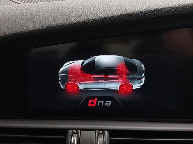 Used Alfa Romeo Giulia 2019 for sale - 76816031: Photo 18