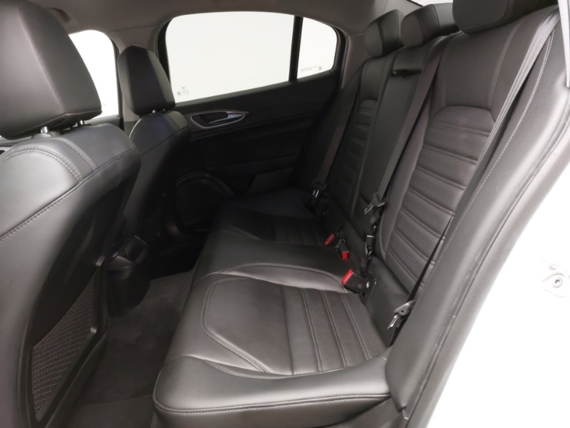 Used Alfa Romeo Giulia 2019 for sale - 76816031: Photo 6