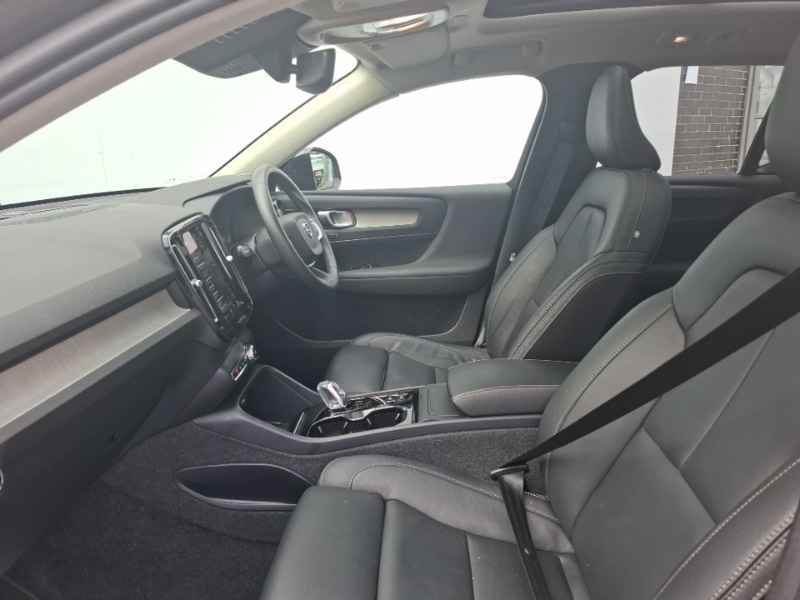 Used Volvo XC40 2024 for sale - 76233575: Photo 5