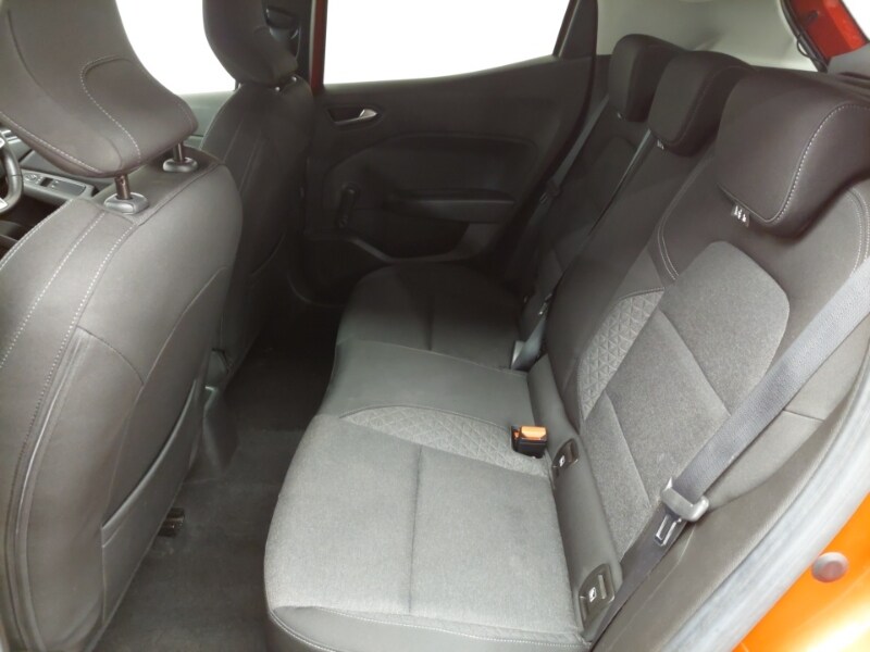 Used Renault Clio 2020 for sale - 77585031: Photo 6