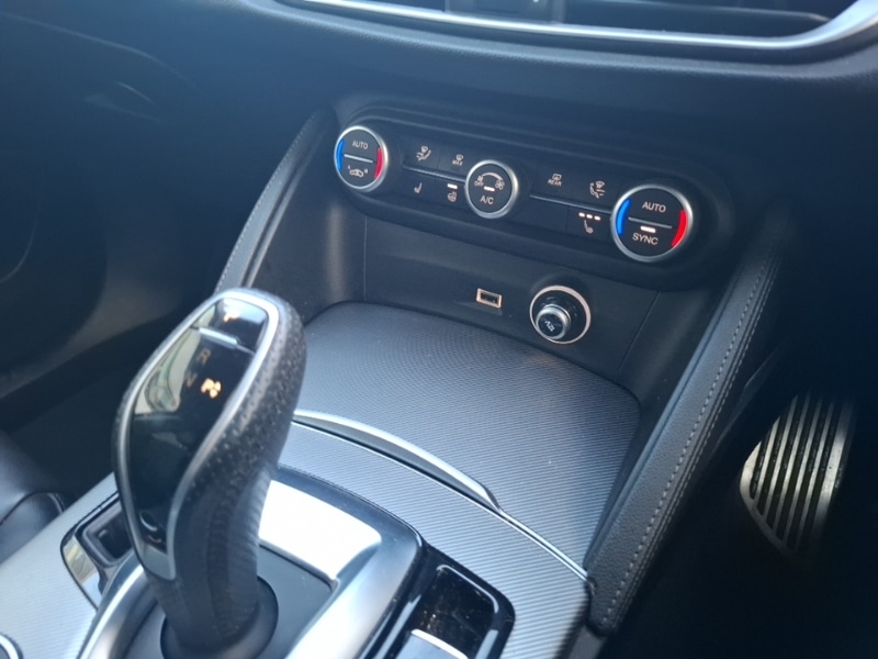 Used Alfa Romeo Stelvio 2021 for sale - 76354600: Photo 17