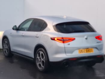 Used Alfa Romeo Stelvio 2021 for sale - 76354600: Photo