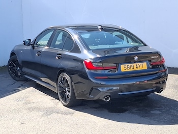 Used BMW 3 Series 2019 for sale - 75518382: Photo