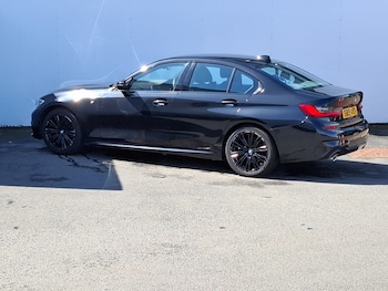 Used BMW 3 Series 2019 for sale - 75518382: Photo