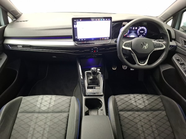 Used Volkswagen Golf 2024 for sale - 76187951: Photo 2