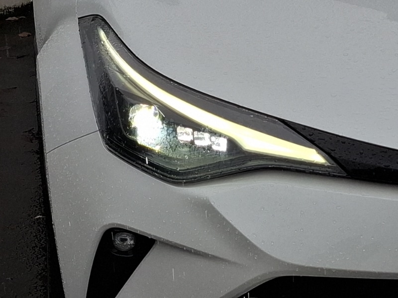 Used Toyota C-HR 2022 for sale - 76543250: Photo 13
