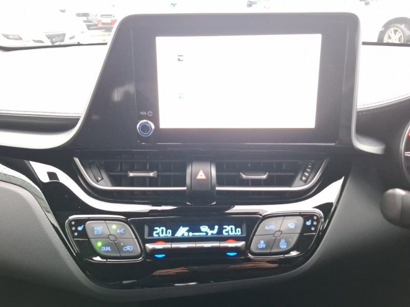 Used Toyota C-HR 2022 for sale - 76543250: Photo 15