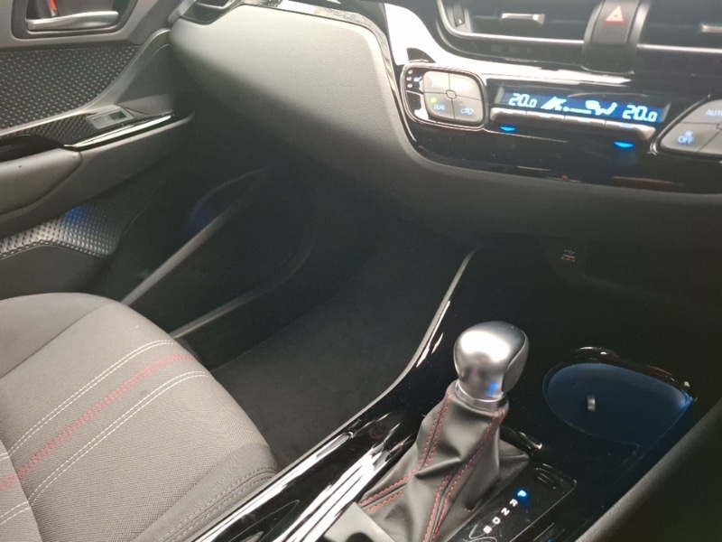 Used Toyota C-HR 2022 for sale - 76543250: Photo 19