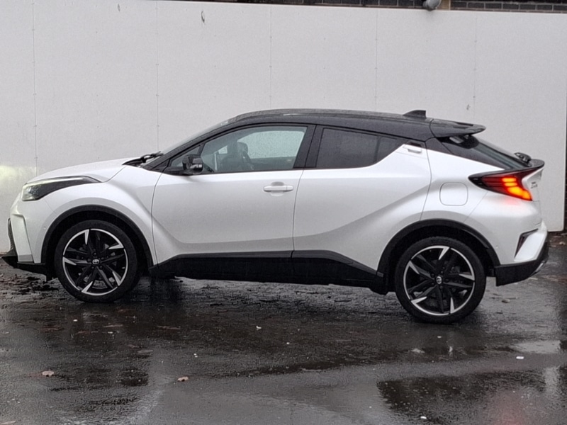 Used Toyota C-HR 2022 for sale - 76543250: Photo 4