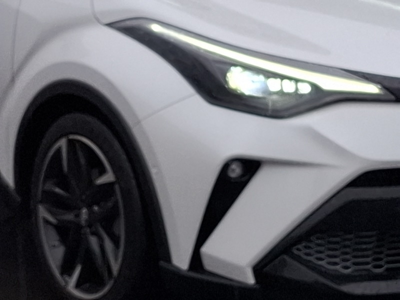 Used Toyota C-HR 2022 for sale - 76543250: Photo 9