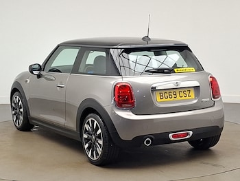 Used MINI Hatch 2019 for sale - 79356298: Photo
