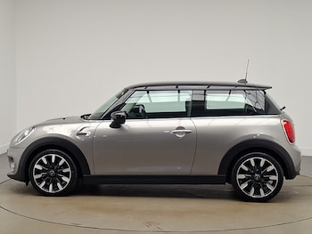 Used MINI Hatch 2019 for sale - 79356298: Photo