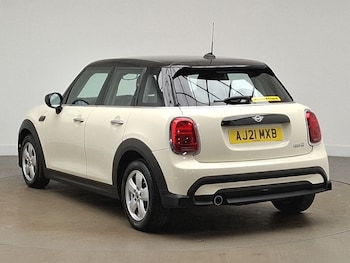 Used MINI Hatch 2021 for sale - 77580241: Photo
