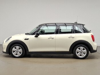 Used MINI Hatch 2021 for sale - 77580241: Photo