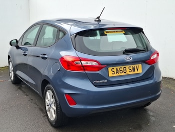Used Ford Fiesta 2018 for sale - 76369771: Photo