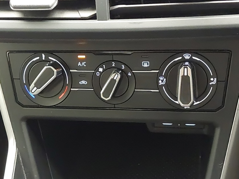 Used Volkswagen Polo 2023 for sale - 76606402: Photo 14