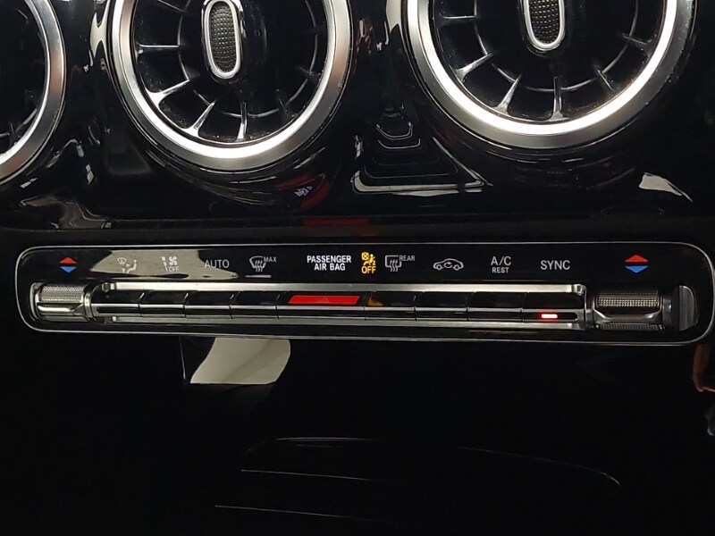 Used Mercedes-Benz A-Class 2018 for sale - 77987665: Photo 16