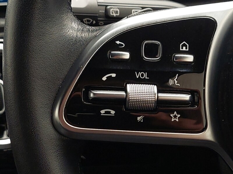 Used Mercedes-Benz A-Class 2018 for sale - 77987665: Photo 18