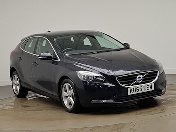 Used Volvo V40 2015 for sale - 79573227: Photo