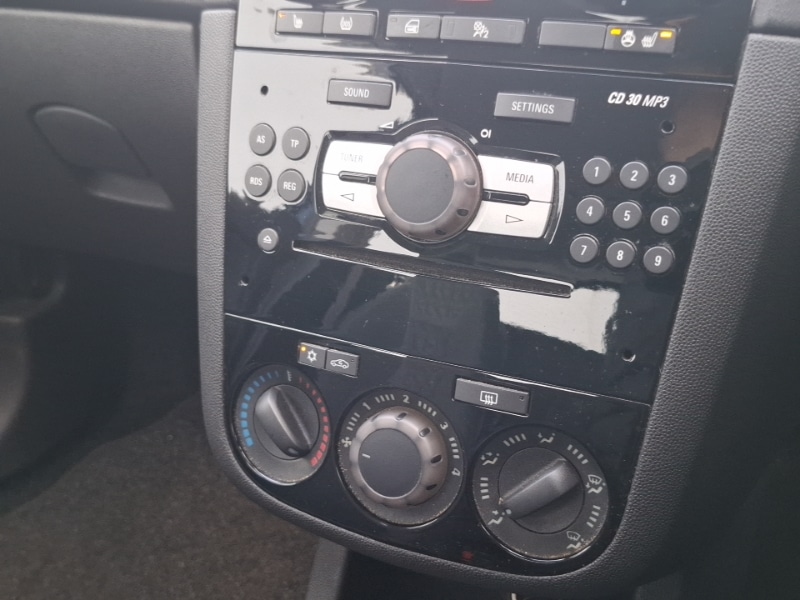 Used Vauxhall Corsa 2014 for sale - 76401037: Photo 18