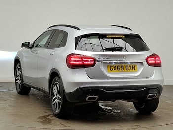 Used Mercedes-Benz GLA 2019 for sale - 78642357: Photo