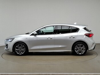 Used Ford Focus 2023 for sale - 78079835: Photo