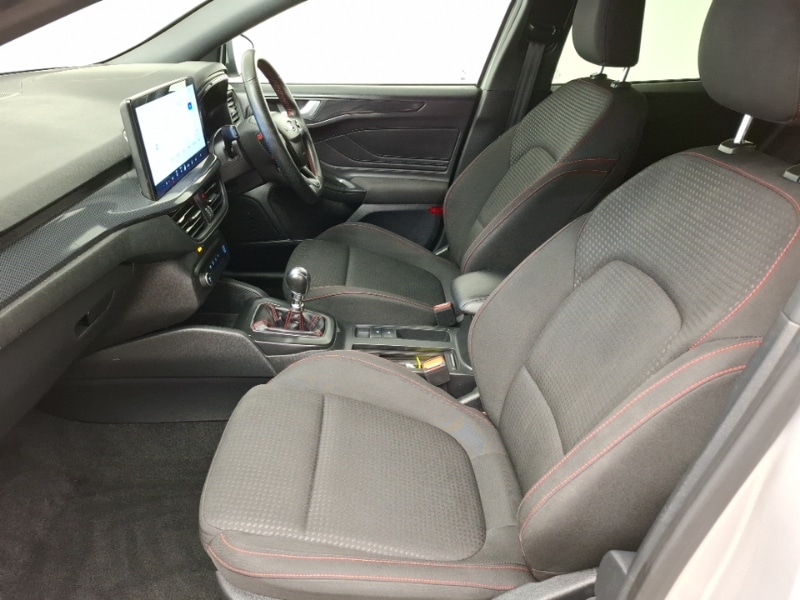 Used Ford Focus 2023 for sale - 78079835: Photo 5