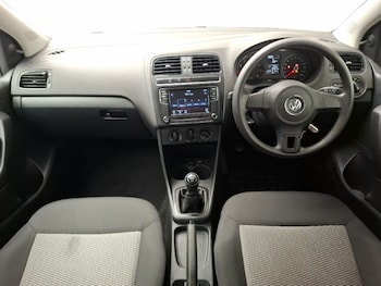 Used Volkswagen Polo 2014 for sale - 79025360: Photo