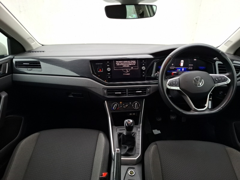 Used Volkswagen Polo 2023 for sale - 76974994: Photo 2