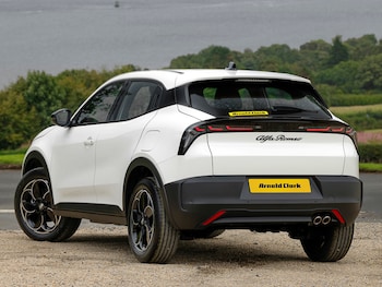 Used Alfa Romeo Junior 2025 for sale - 76583620: Photo