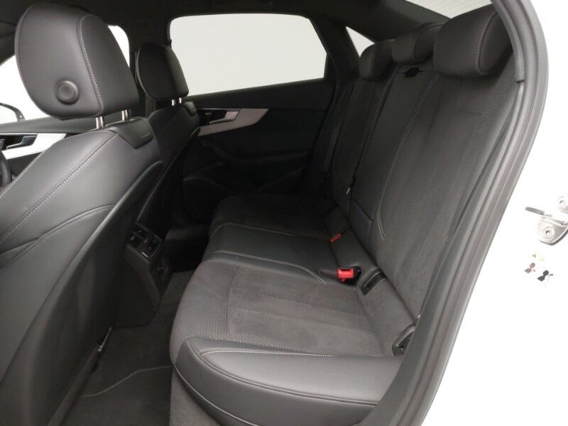 Used Audi A4 2022 for sale - 77299729: Photo 6