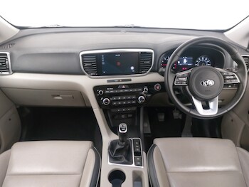 Used Kia Sportage 2019 for sale - 78756789: Photo