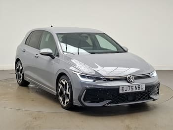 Used Volkswagen Golf 2025 for sale - 79618327: Photo