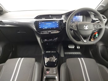 Used Vauxhall Corsa 2024 for sale - 76083165: Photo 2