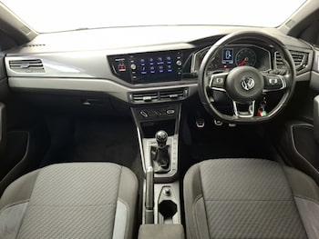 Used Volkswagen Polo 2018 for sale - 78872755: Photo