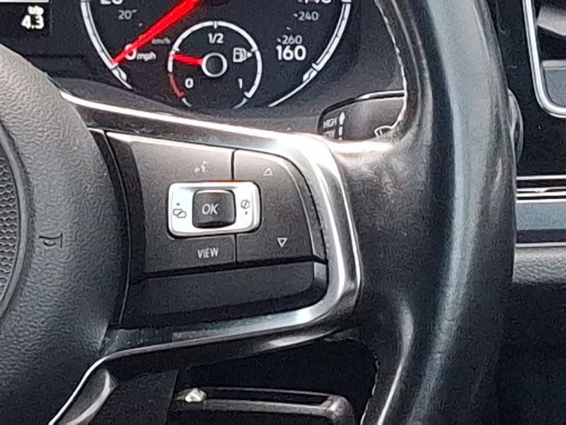 Used Volkswagen Polo 2018 for sale - 76506725: Photo 11