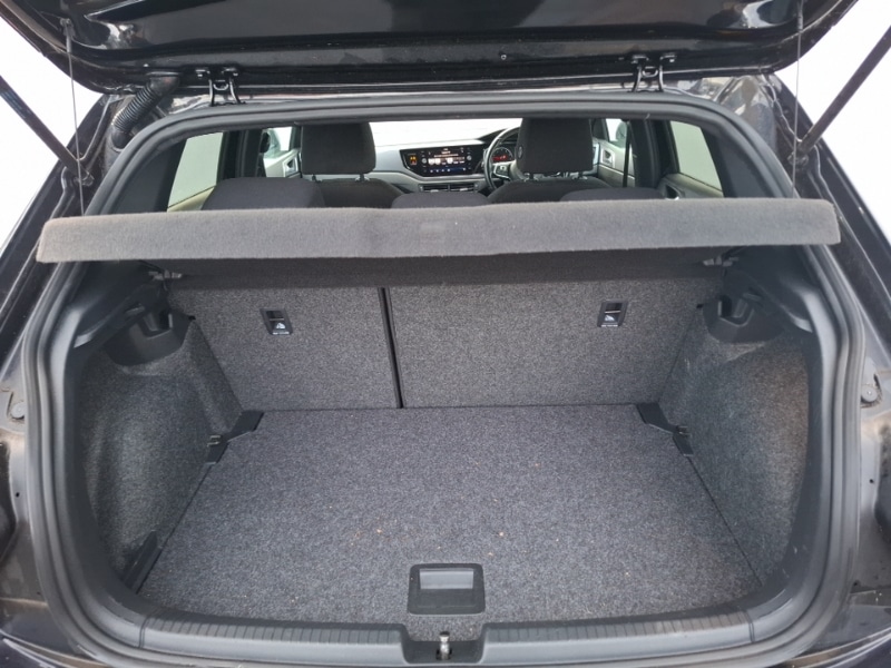 Used Volkswagen Polo 2018 for sale - 76506725: Photo 8