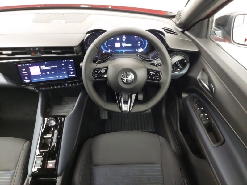 Used Alfa Romeo Junior 2025 for sale - 76785753: Photo 7