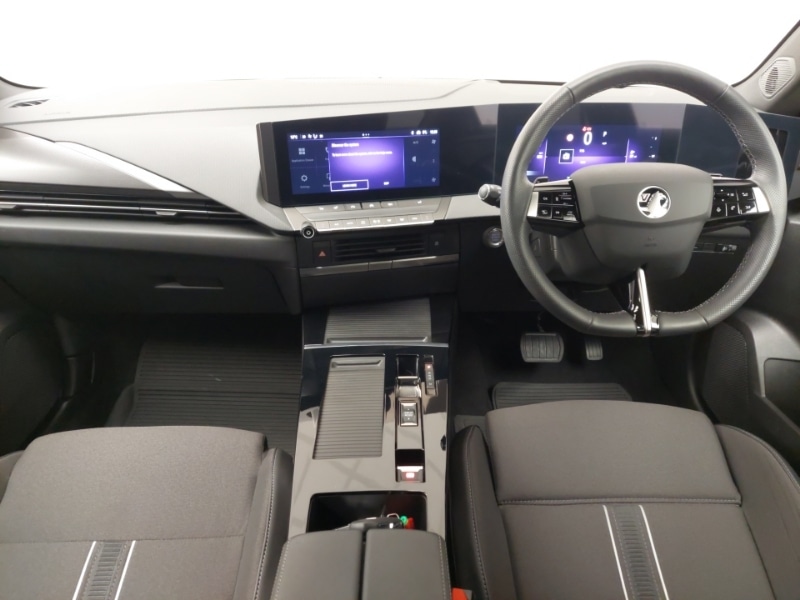 Used Vauxhall Astra 2025 for sale - 76924876: Photo 2