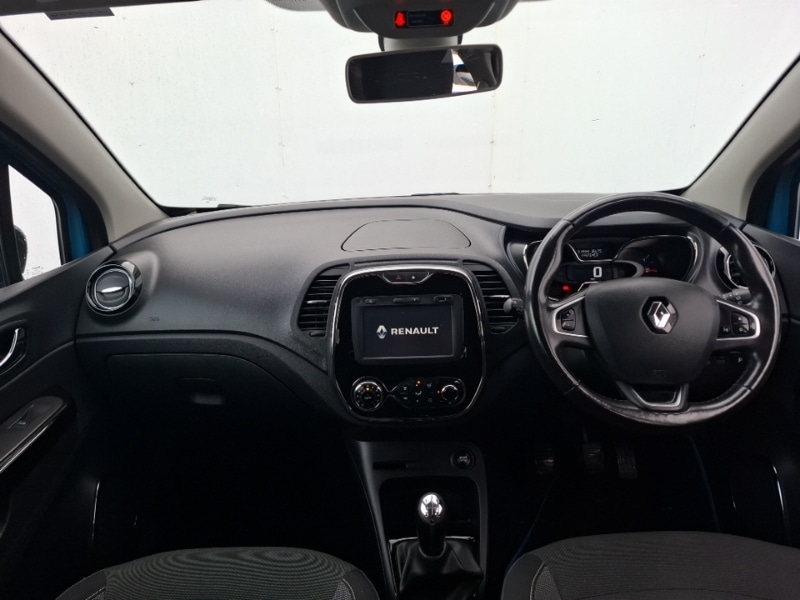 Used Renault Captur 2016 for sale - 76465153: Photo 2