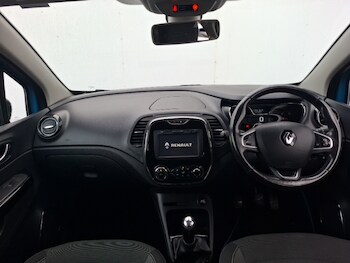 Used Renault Captur 2016 for sale - 76465153: Photo