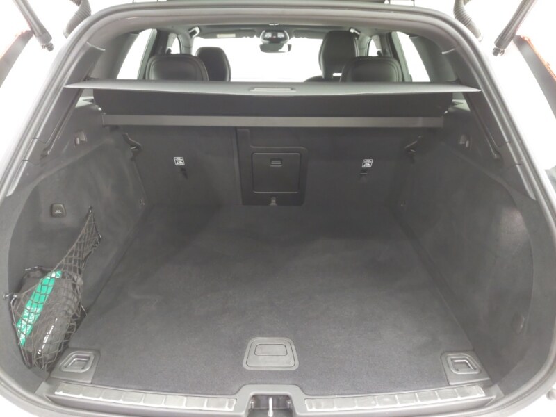 Used Volvo XC60 2024 for sale - 76683531: Photo 8