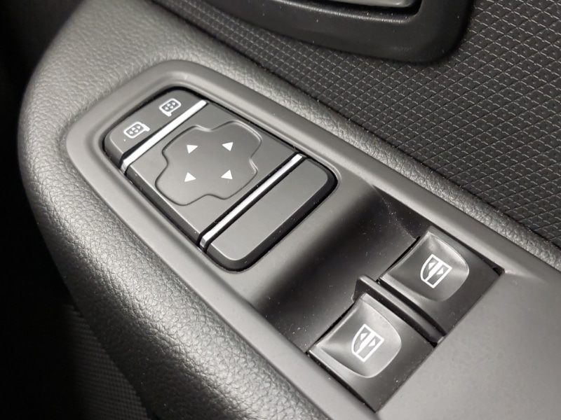 Used Renault Clio 2018 for sale - 77352431: Photo 16