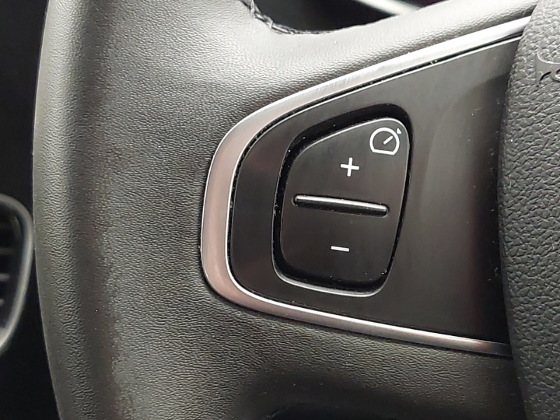 Used Renault Clio 2018 for sale - 77352431: Photo 18