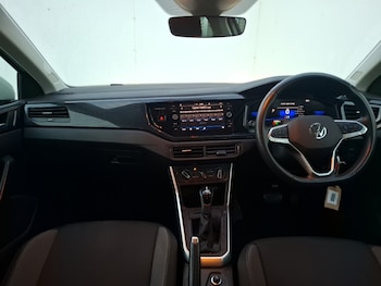 Used Volkswagen Polo 2023 for sale - 76795519: Photo