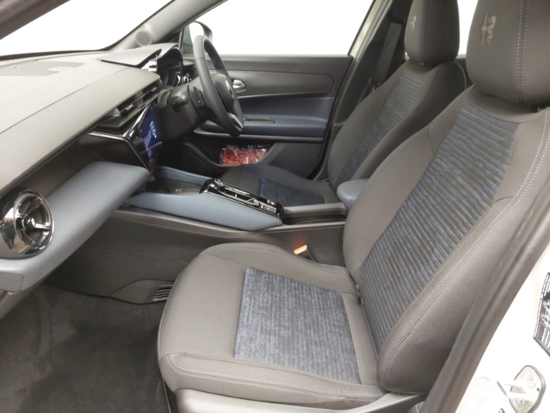 Used Alfa Romeo Junior 2025 for sale - 77062794: Photo 5